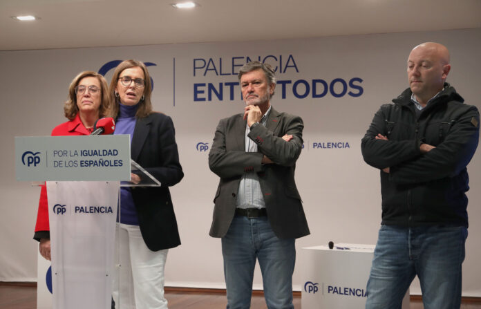Acto de reconocimiento a los interventores y apoderados del Partido Popular de Palencia