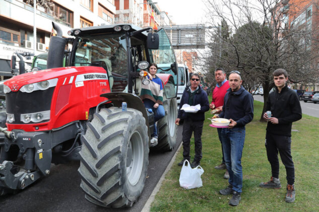 Tractorada en Palencia. / Br&aacute;gimo (ICAL)