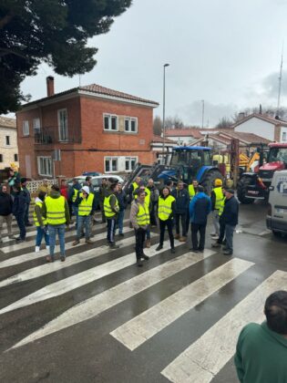 Manifestaci&oacute;n por los derechos agr&iacute;colas y ganaderos en Baltan&aacute;s