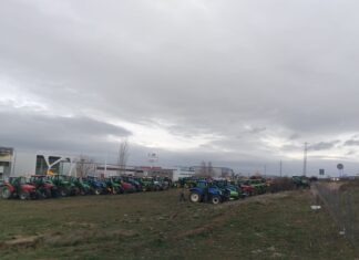 (Video) La A-67, de nuevo objetivo de los agricultores