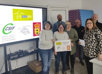 CSIF Palencia entrega a Amudis la recaudación de su concierto benéfico