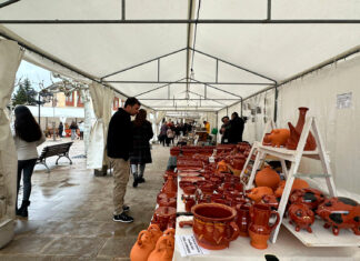 Feria de Cerámica en Astudillo 2024. Foto - Laura Illana