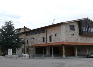 Casa del Parque de Cervera de Pisuerga.