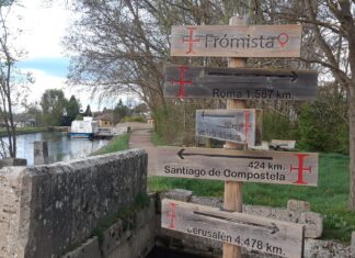Canal de castilla y Camino de Santiago a su paso por Frómista