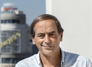 La entrega del premio Luis María Rivas al periodista de la SER Isaías Lafuente abre el Congreso de CLABE en Palencia