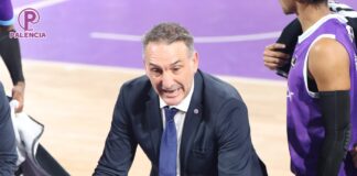 Luis Guil, entrenador de Palencia Baloncesto. / fotografiardiaz