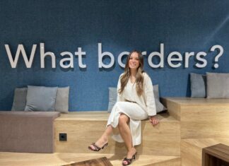 Cambió los idiomas por las ventas internacionales