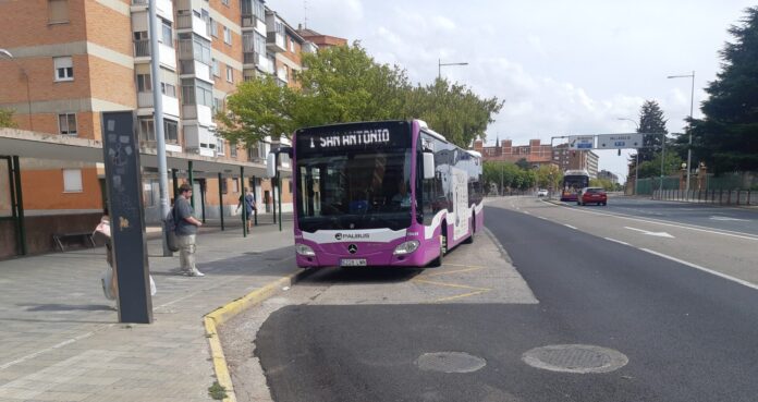 Identificado en Palencia por una presunta agresión a un trabajador del autobús urbano