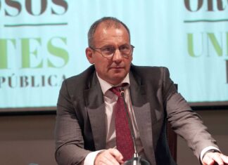 presidente del sector nacional de Educación de la Central Sindical Independiente y de Funcionarios (CSIF), Mario Gutiérrez