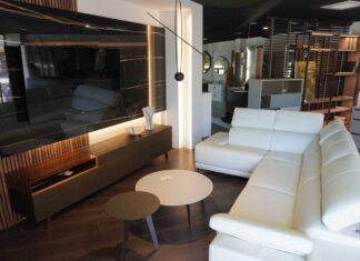 Atrezzo desde 1978 en Palencia.jpg