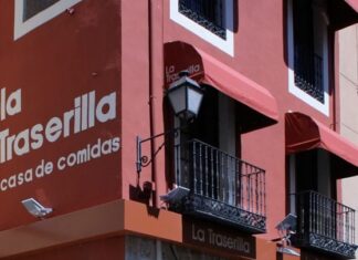 La Traserilla se trasladará este verano a un nuevo local Fachada de La Traserilla