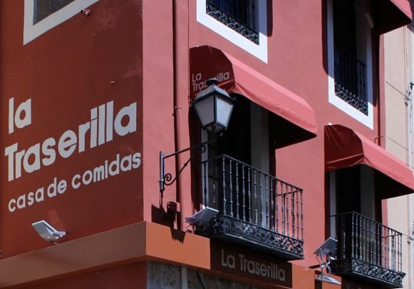 Fachada de La Traserilla