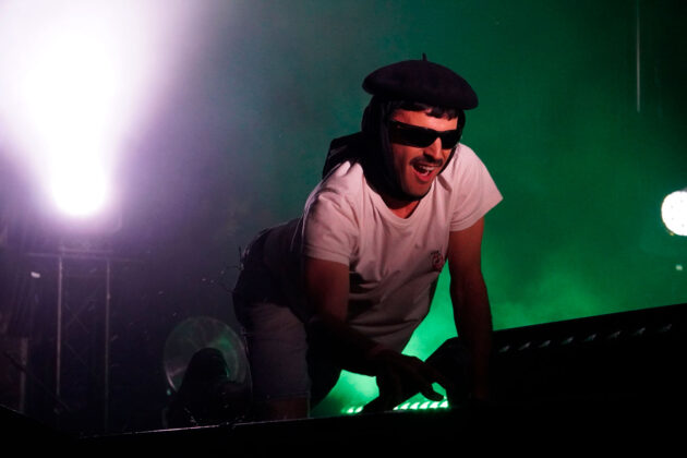 Rodrigo Cuevas en Palencia Sonora 2024. Colaboraci&oacute;n con Baiuca. Sergio Lozano