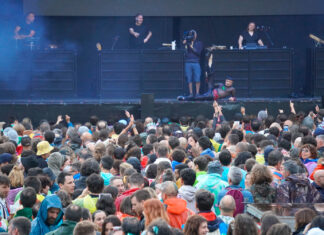 El Palencia Sonora agota en menos de diez minutos los primeros abonos para su edición del próximo año Rodrigo Cuevas en Palencia Sonora 2024. Aida Acitores