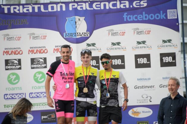 Triatl&oacute;n