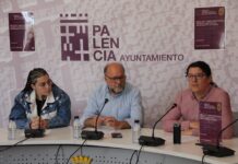 Palencia se une a la Semana Internacional de los Archivos con una muestra documental única Carlos Hernández, delegado del área Patrimonio y Conservación; Leire Montero, delegada de servicio Gestión Documental y Archivo; Agustín Sánchez, Archivero Municipal.