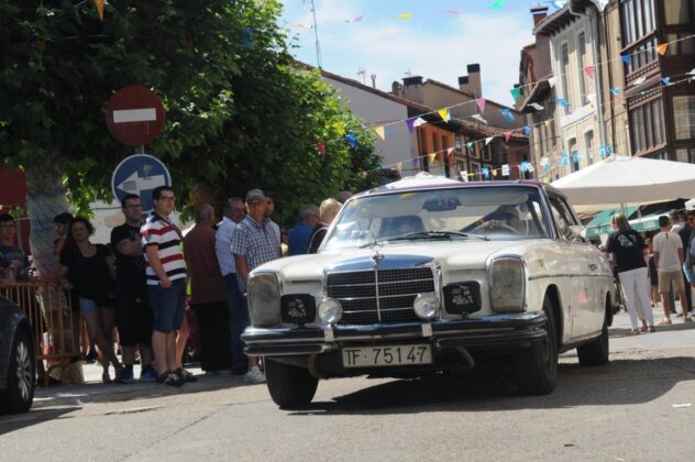 XV Rallye Coches Cl&aacute;sicos Monta&ntilde;a Palentina. Cervera de Pisuerga