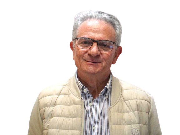 Manuel-Maza-de-las-Heras-Santibanez-de-la-Pena-PP-1200x900-removebg-preview santibáñez de la peña manuel maza