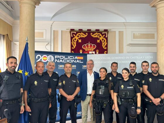 Presentaci&oacute;n de los polic&iacute;as en pr&aacute;cticas