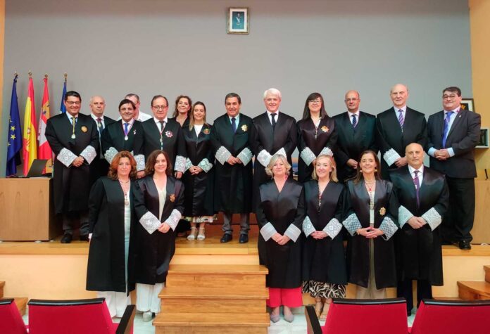 cacyl-victoria-ortega-abogada-palentina Cacyl victoria ortega abogada palentina