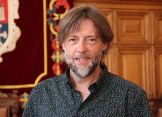 Francisco Fernández: “Es muy importante que en una ciudad amiga de la infancia los niños y niñas sean protagonistas de las fiestas” Francisco Fernández