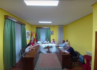 El PSOE de Barruelo pide al PP que “expulse” del partido a un concejal en el Ayuntamiento norteño