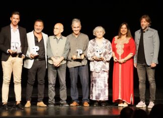 José Sanchis recoge el Premio de Honor del Festival de Teatro Ciudad de Palencia, que abre el telón de su edición 45 Entrega de premios y gala inaugural 45º Festival de Teatro Ciudad de Palencia