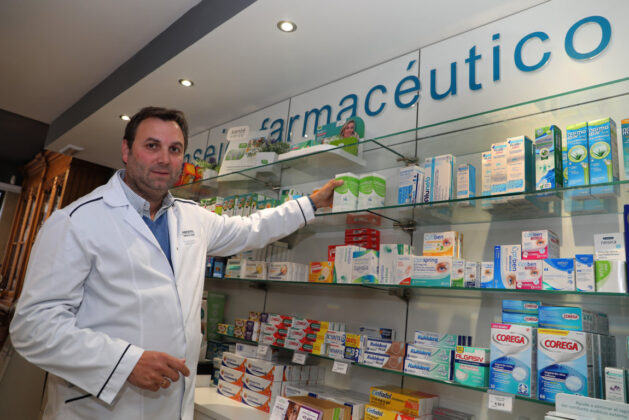 El farmac&eacute;utico y doctor Jos&eacute; Luis N&aacute;jera, es miembro de la FIP (Federacion Intermacional de Farmac&eacute;uticos encargado del an&aacute;lisis de farmacia comunitaria en el &aacute;mbito europeo