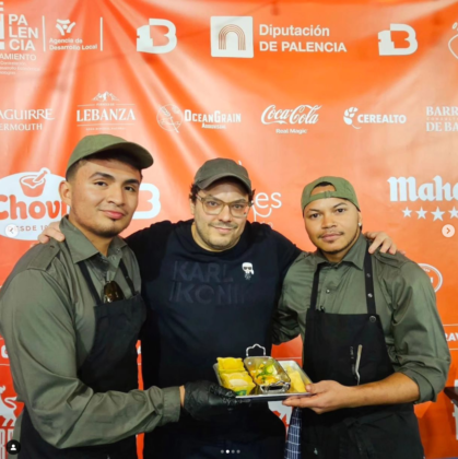 Finalistas del Concurso Una de Bravas de Palencia. Erik Lorenzo &Aacute;lvarez y Justin de los Santos de Terra Palencia