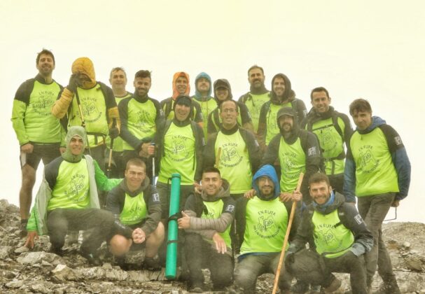 Enfermedades Raras corona la Pe&ntilde;a y el Pico del Fraile y suma m&aacute;s kil&oacute;metros por la investigaci&oacute;n