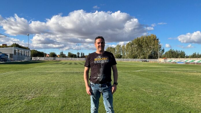 Raúl Aparicio, presidente del CD Villamuriel Raúl Aparicio, presidente del CD Villamuriel