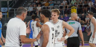 Amistoso Palencia Baloncesto-Oviedo. / Sergio Lozano