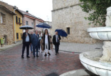 Diputación, Junta y Ayuntamiento destinan 172.000 euros para el remozado de dos calles de Villalobón