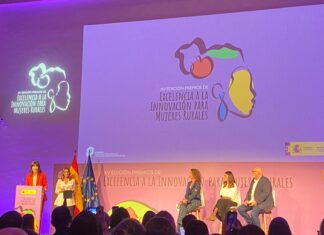 El palentino Alberto Arija recoge el tercer premio de Excelencia a la Comunicación del Ministerio de Agricultura