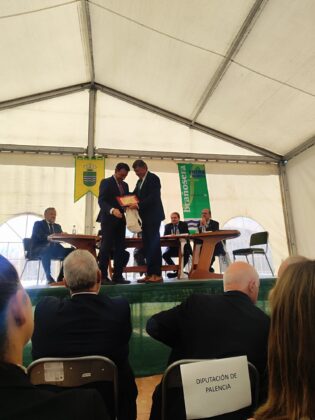 Bra&ntilde;osera celebra el 1.200 aniversario de su Fuero