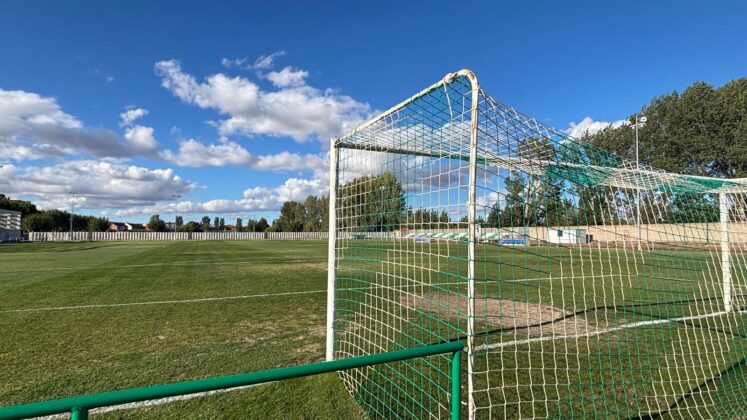 Campo Rafael V&aacute;zquez Sedano en Villamuriel