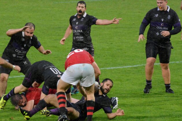 El Colina Clinic PRC arranc&oacute; la temporada con una remontada &eacute;pica ante el Arroyo Lions (15-12)