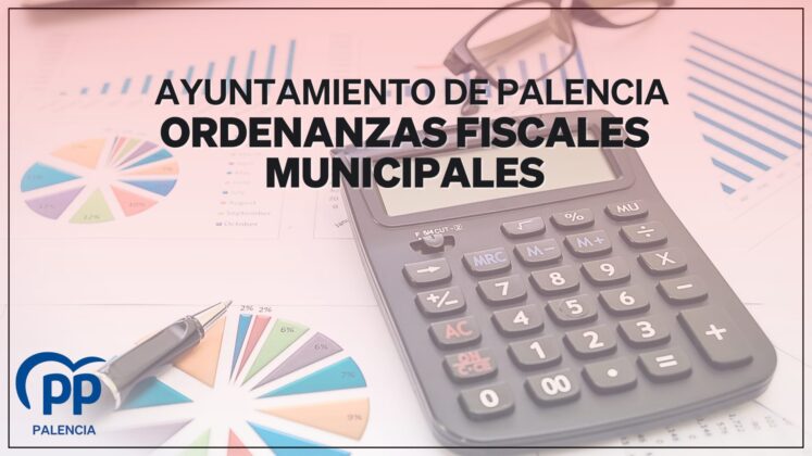 El portavoz del Grupo Popular en el Ayuntamiento de Palencia, V&iacute;ctor Torres, junto con los concejales municipales del PP, valoran el borrador de las Ordenanzas Fiscales Municipales del PSOE