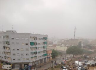 “La de anteayer fue una noche muy dura, apenas pudimos dormir”, asegura un matrimonio de valencianos residentes en Palencia Daños causados por la Dana en Valencia