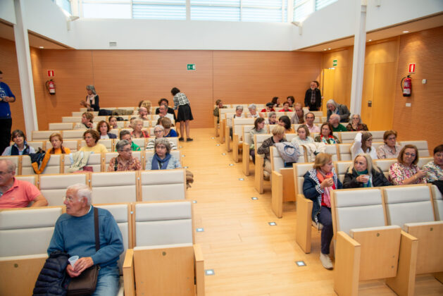 La Exposici&oacute;n &ldquo;PERCEPCIONES&rdquo; inaugura sus veladas en el CEAS Fern&aacute;ndez Nieto