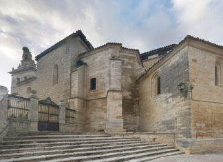 Conoce más a fondo la iglesia de Santa Columba de Villamediana Villamediana iglesia santa columba