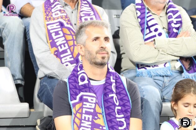 Partido entre Palencia Baloncesto y Movistar Estudiantes. Foto: Rub&eacute;n D&iacute;az.