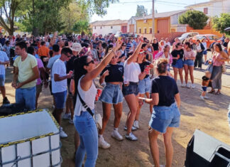 La inspiradora labor de la Asociación Juvenil El Caño de Fuentes de Nava fuentes de nava asociacion el caño