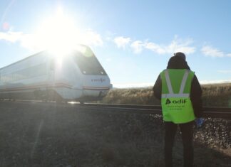 Los trenes Palencia-Salamanca no llegarán a La Alamedilla