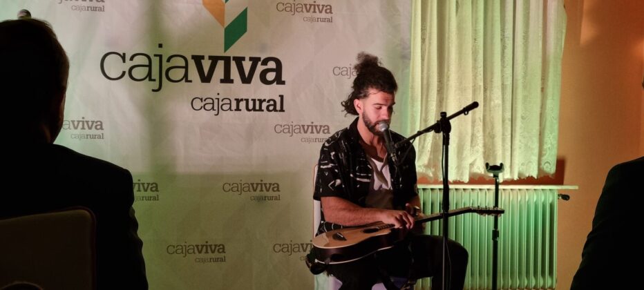 Acto de presentaci&oacute;n Caja Viva en Salda&ntilde;a