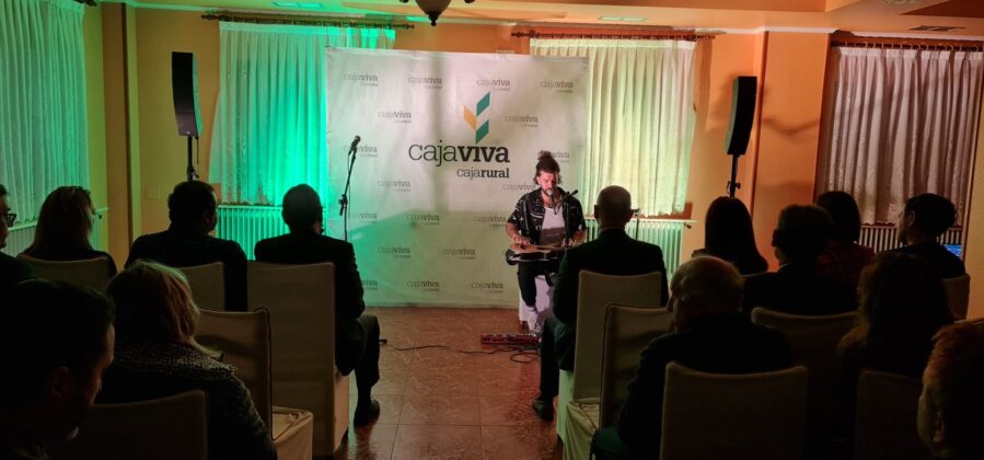 Acto de presentaci&oacute;n Caja Viva en Salda&ntilde;a