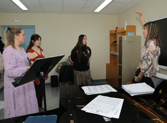 Br&aacute;gimo - Una decena de alumnos y cuatro profesores del conservatorio de Tampere, en Finlandia, visitan el conservatorio de Palencia durante dos semanas, donde trabajar&aacute;n conjuntamente con alumnos de la escuela palentina dentro del programa Erasmus