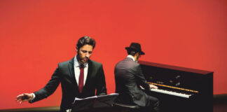 juan-diego-botto-sobre-las-hojas-de-hierba