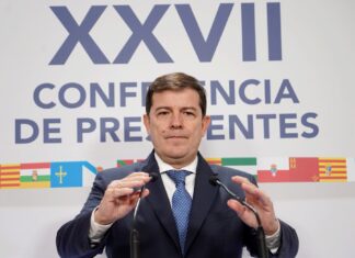 El presidente de la Junta de Castilla y León, Alfonso Fernández Mañueco, participa en la XXVII Conferencia de Presidentes Autonómicos. / Miriam Chacón (ICAL)