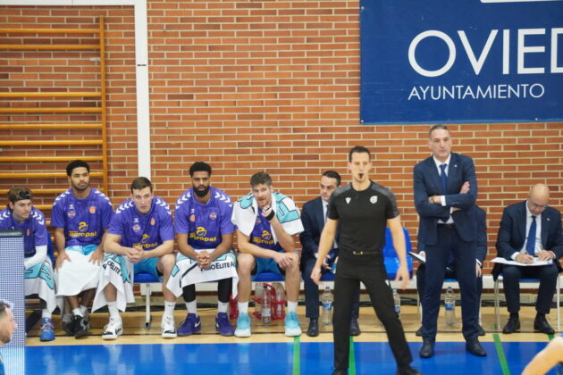 Alimerka Oviedo - S&uacute;per Agropal Palencia Baloncesto. 19/12/24. Foto: Javier Est&eacute;vez